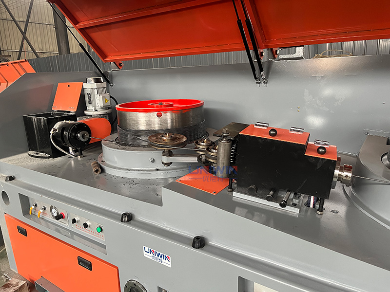 dry lubrication in straight line wire drawing machine